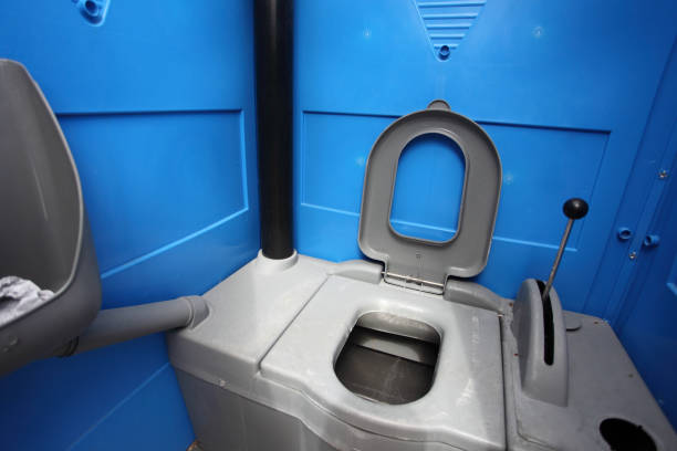 Best Portable Restroom Servicing (Cleaning and Restocking)  in Linln Park, CO